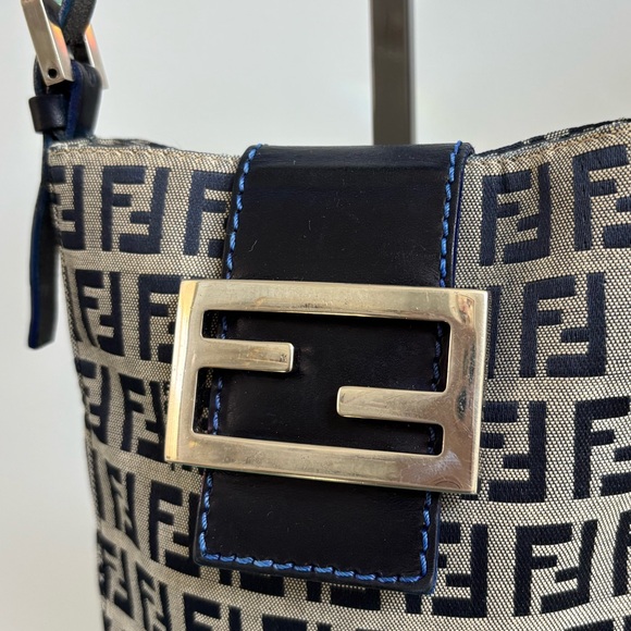 Fendi mini bag - Picture 6 of 12